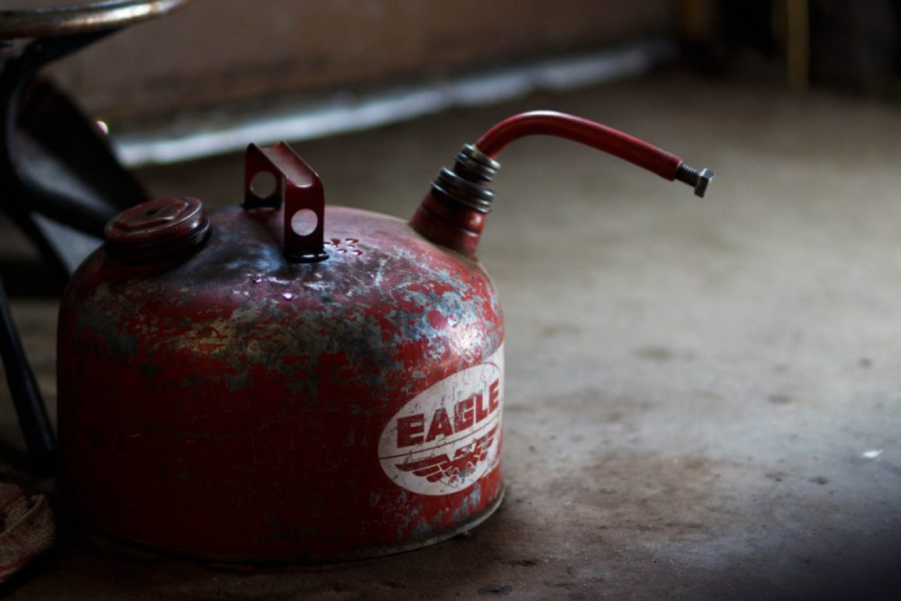 autos, cars, gasoline, texas gas theft: 1000 gallons of diesel fuel stolen