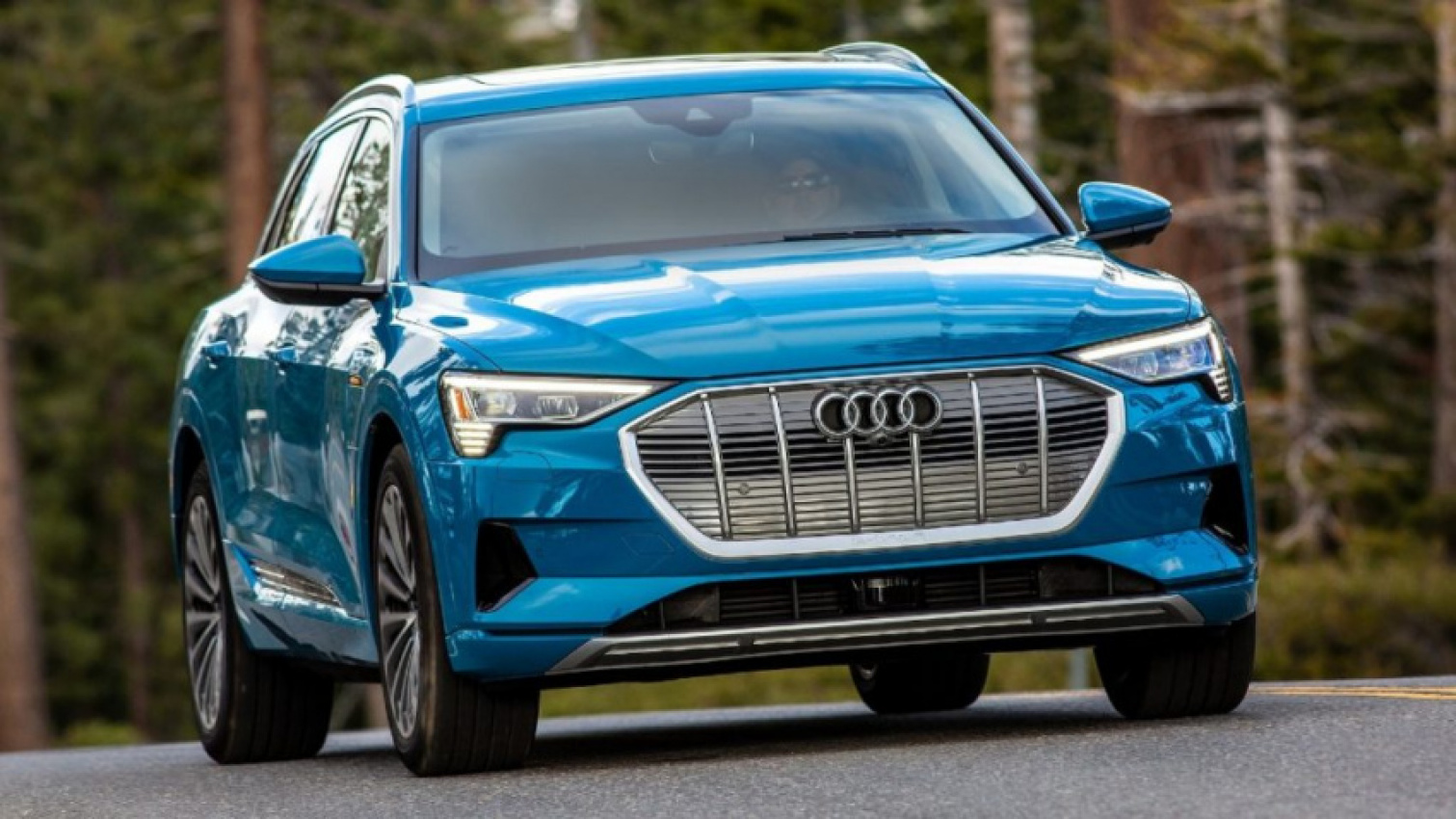 autos, cars, audi, e-tron, luxury suv, small, midsize & large suv models, only 1 brand ranks in the iihs top safety picks for the large suv category