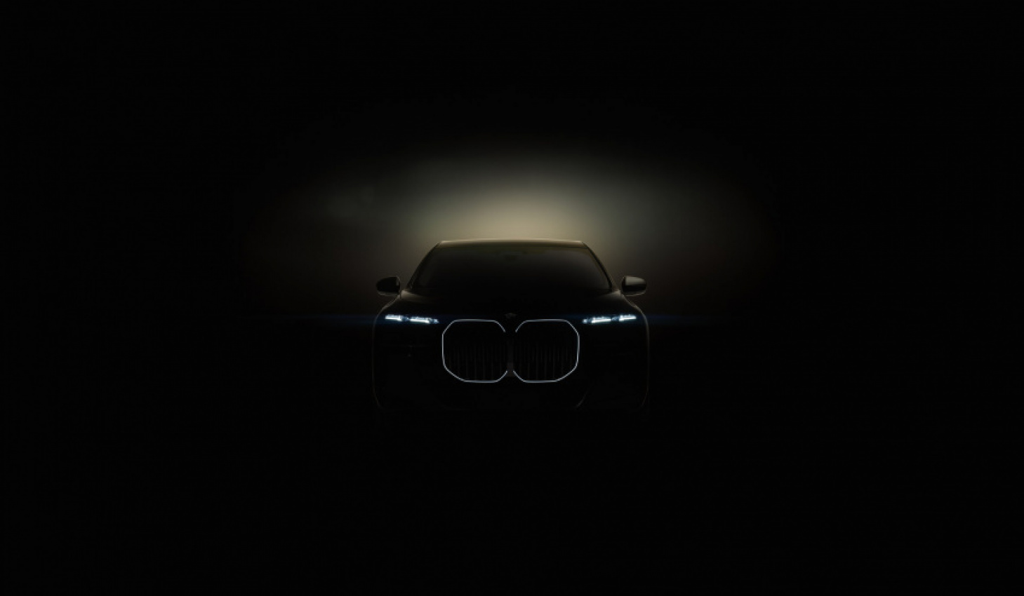 autos, bmw, cars, news, teaser, vnex, 2023 bmw i7 shows its massive grille, debuts in april with 305-mile electric range