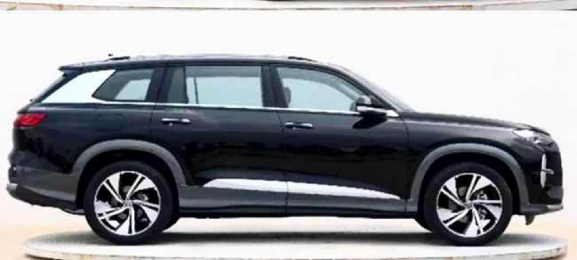 audi, autos, cars, vnex, biggest audi ever: q6 suv leaked, but it seems to be for china only