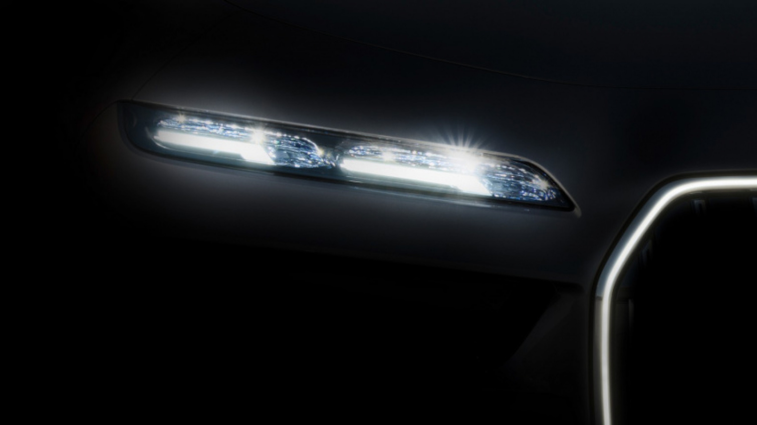 autos, bmw, cars, bmw i7, crystal, 2023 bmw i7 will have optional crystal elements inside the headlights