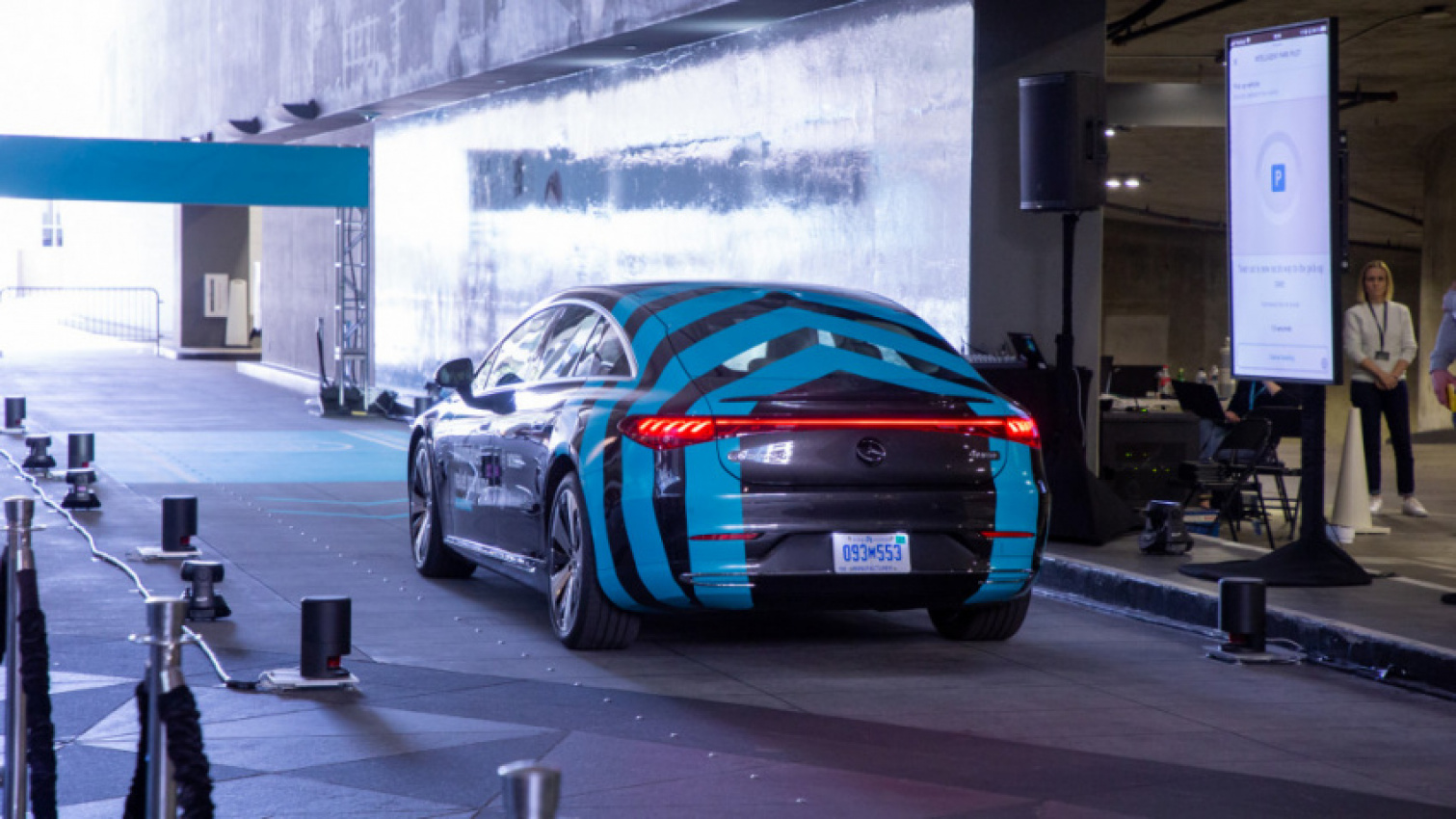 autos, cars, mercedes-benz, car safety, luxury cars, mercedes, mercedes-benz news, news, mercedes-benz tests automated valet parking and drive pilot hands-free driving in us