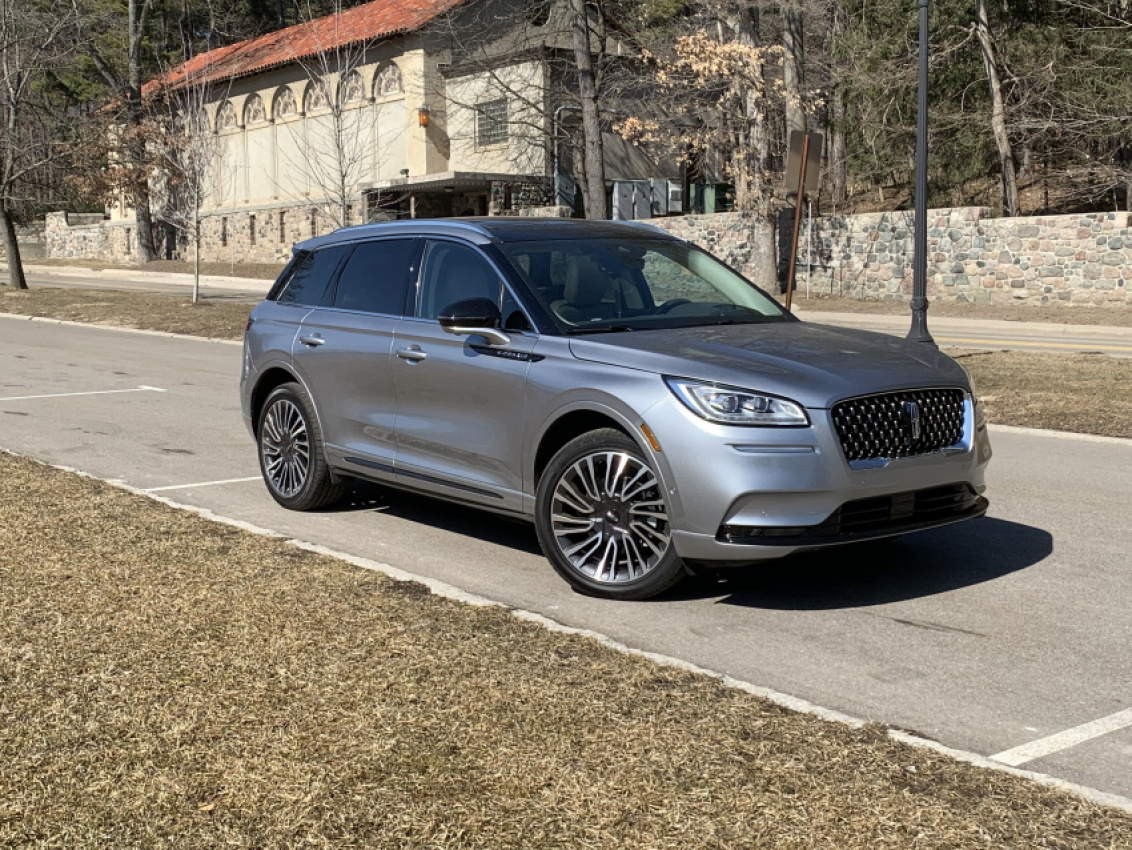 autos, cars, lincoln, motoring, the 2022 lincoln corsair gt: good looks, great fuel economy