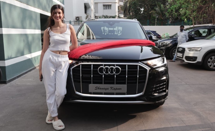 audi, autos, cars, audi q7, bollywood actor sanjay kapoor's daughter shanaya kapoor buys new audi q7