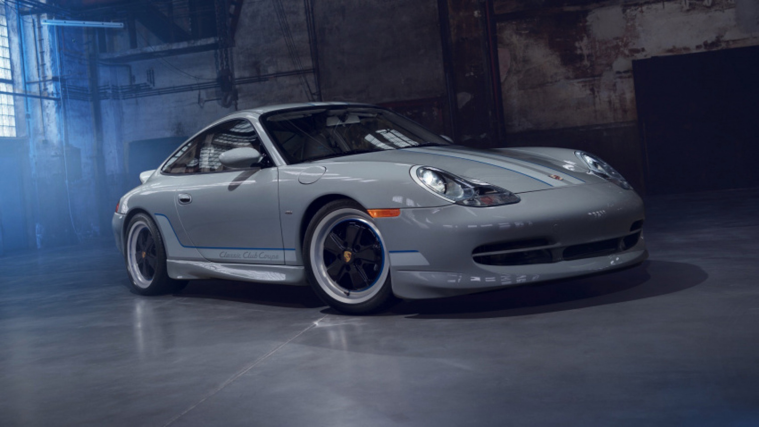 autos, cars, porsche, retro, android, this one-off porsche 911 is a gt3-engined love letter to the 996