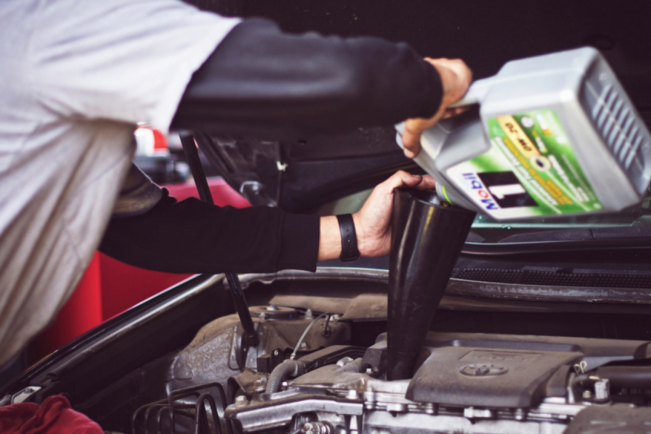 autos, a, an, at, change, dealership, how, long, oil, should, take, how long should an oil change take at a dealership