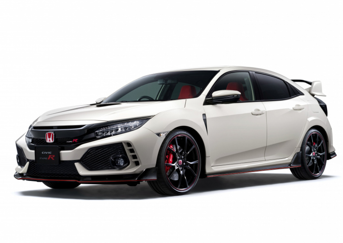 autos, cars, features, renault, everything you need to know before buying a renault megane rs265 trophy