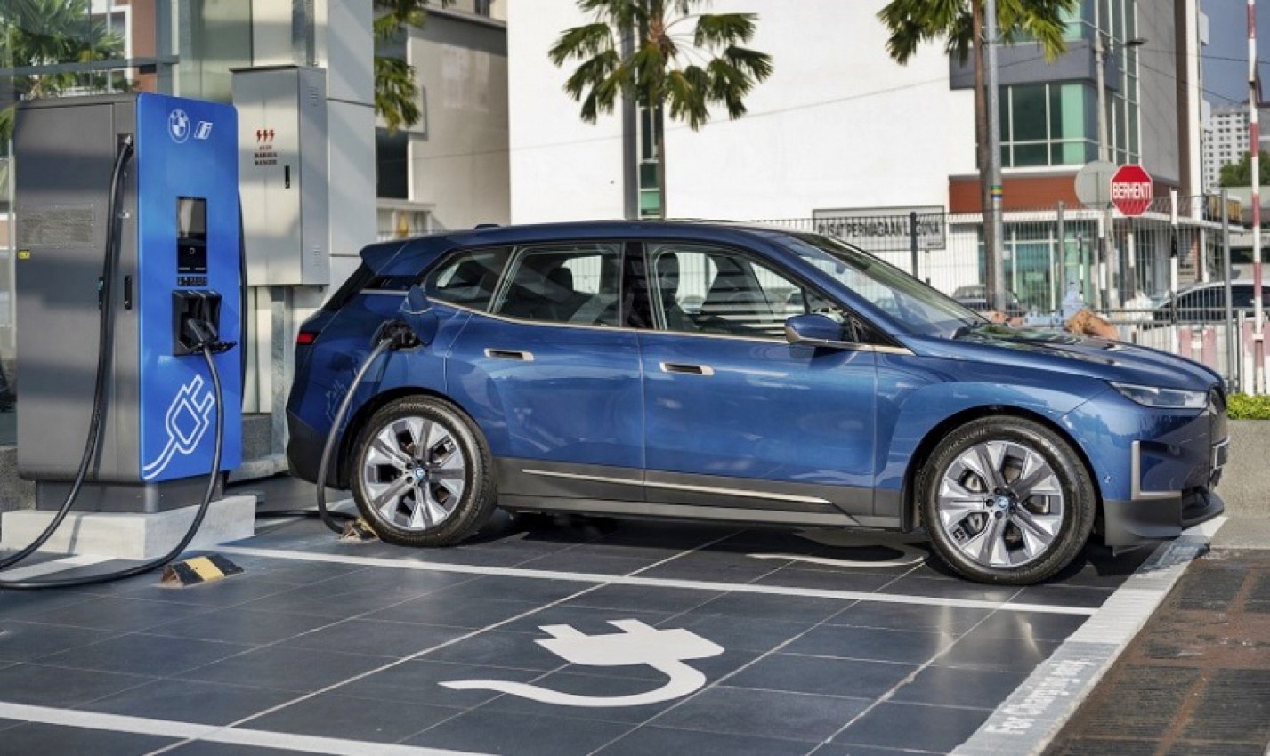 autos, bmw, cars, bmw group malaysia, electric vehicles, ev misconceptions, ev usage, zero emissions, malaysians understand merits of evs but misconceptions remain, bmw survey finds