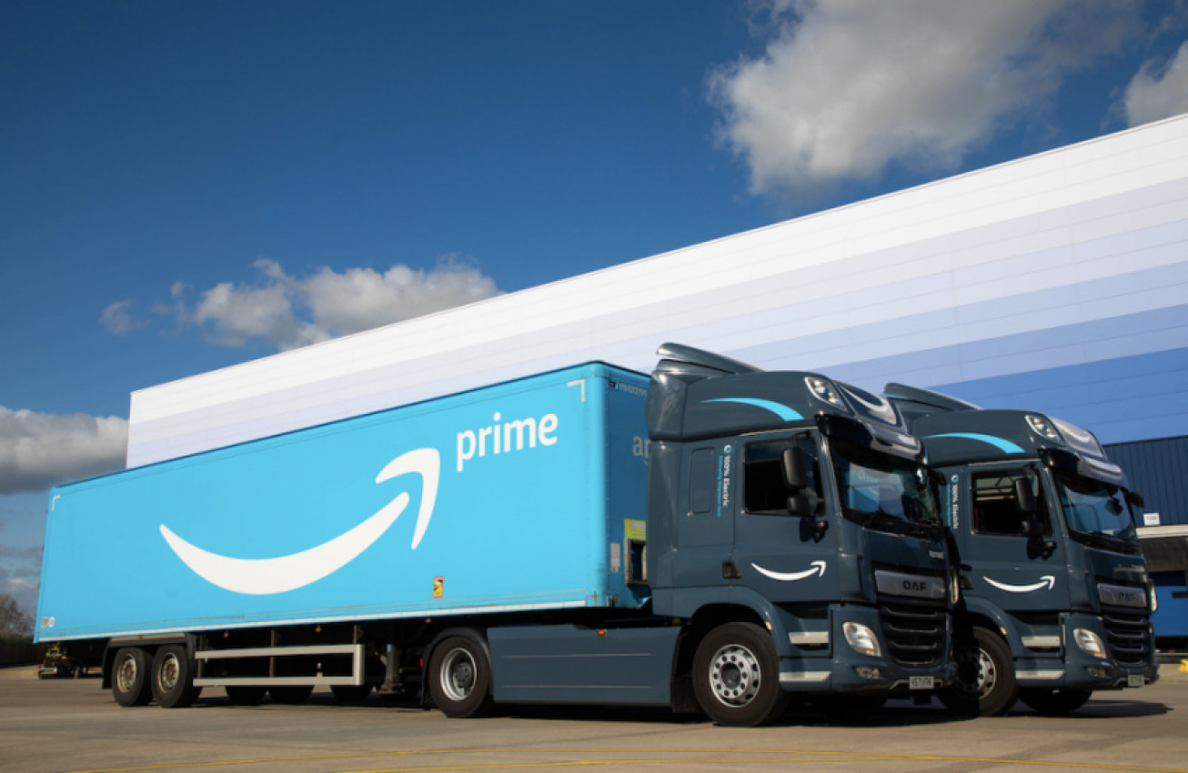 autos, cars, electric vehicles, amazon, commercial, fuel, amazon, amazon unveils fully electric heavy goods vehicles in its uk fleet