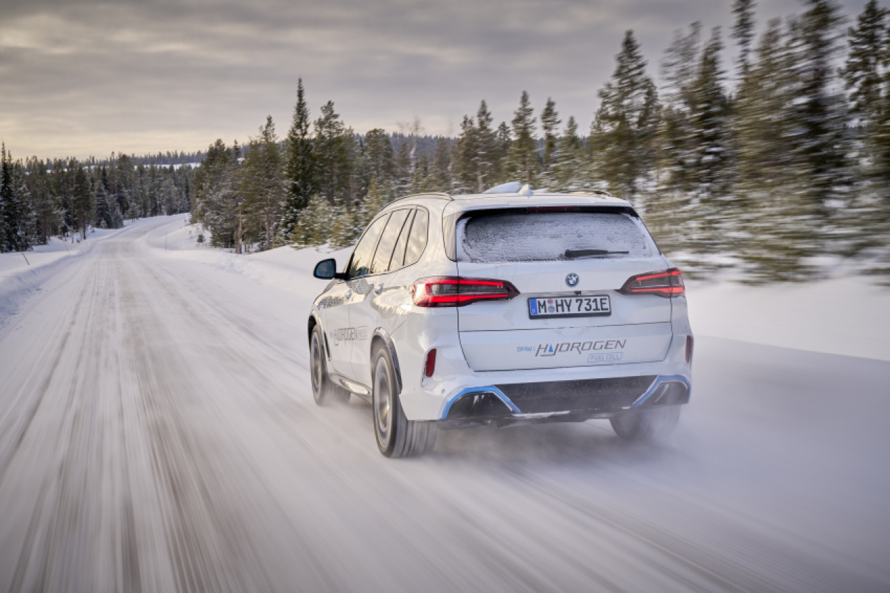 autos, bmw, cars, car news, car price, cars on sale, electric vehicle, manufacturer news, the bmw ix5 hydrogen has been undergoing final testing in the arctic circle