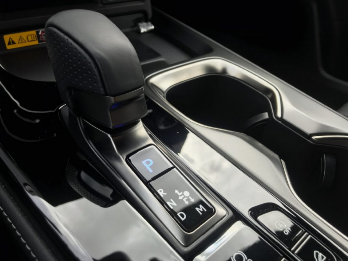 autos, cars, automatic transmission, when is downshifting an automatic transmission necessary?