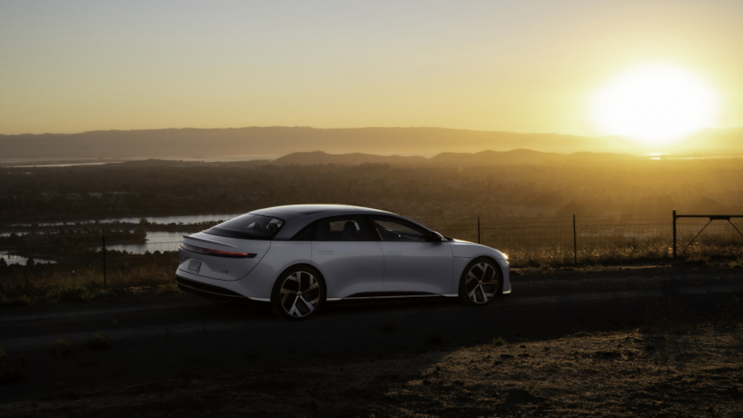 autos, cars, lucid, news, electric vehicles, lucid air, electrify canada offers lucid air buyers unlimited fast charging for two years