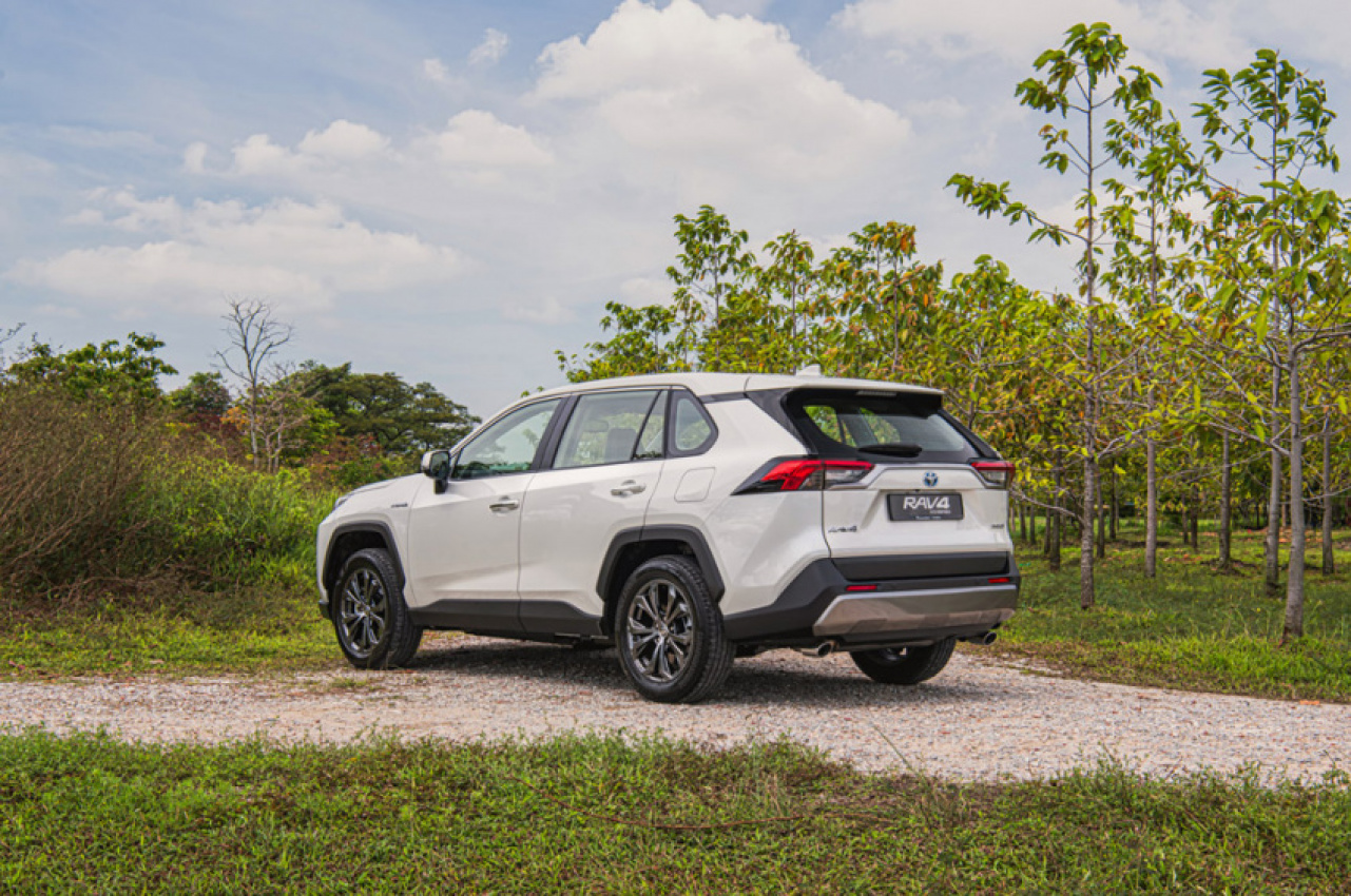 autos, cars, news, toyota, android, hybrid, japanese, new car launches, petrol-electric, rav4, sports utility vehicle, suv, toyota rav4, toyota rav4 hybrid, android, toyota rav4 hybrid makes official debut in singapore