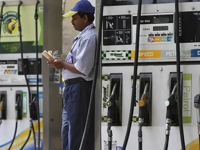 autos, cars, auto news, carandbike, crude oil, news, petrol and diesel price, petrol diesel price today, vnex, petrol, diesel prices up for third time in four days