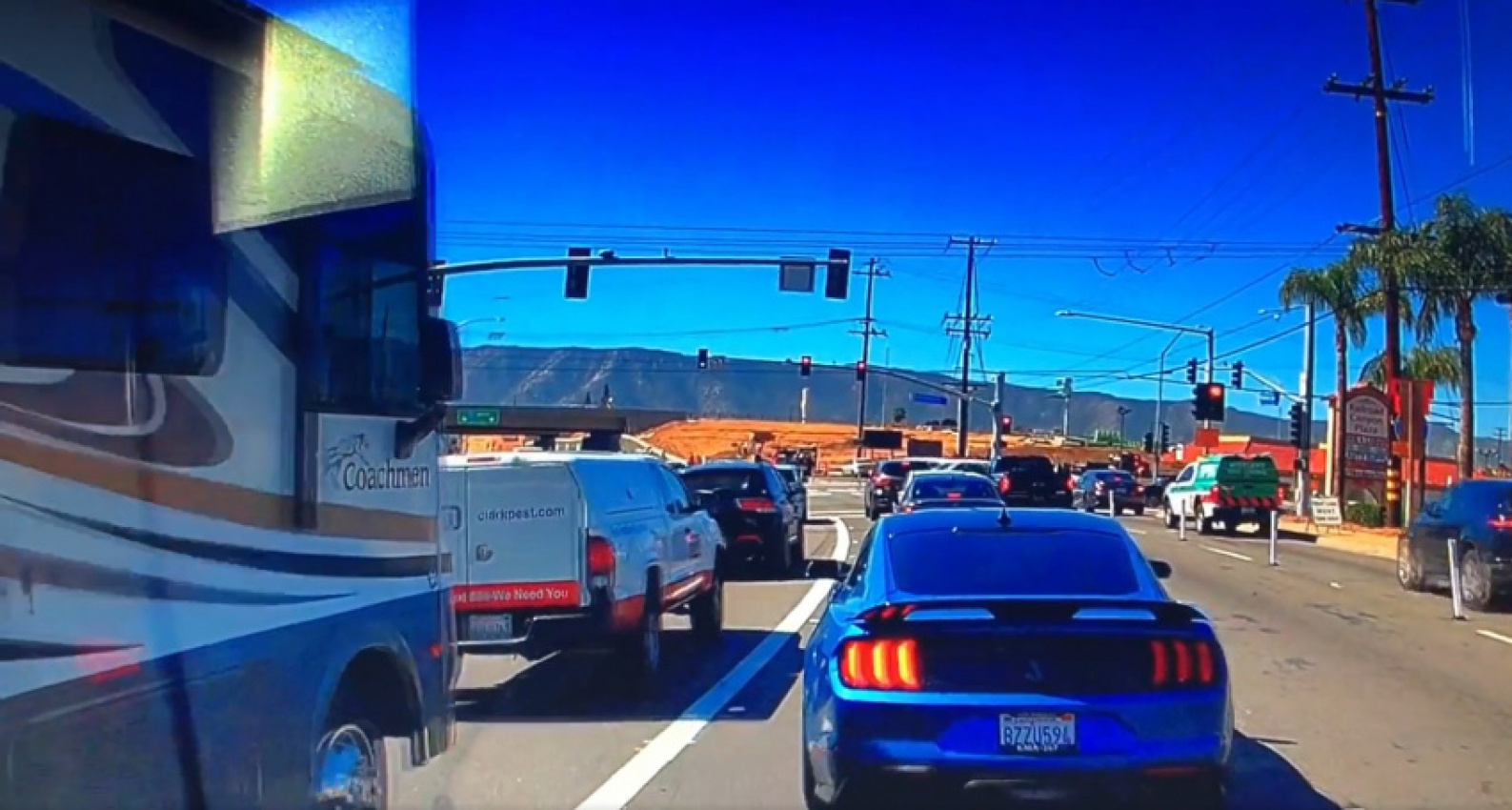 autos, cars, ford, google, news, shelby, accidents, ford mustang, ford videos, offbeat news, video, youtube, tell us who’s wrong in this battle between an rv youtuber and a ford shelby mustang gt500