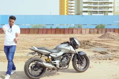 article, autos, cars, with a fat rear tyre, this pulsar 150s street-cred just went through the roof