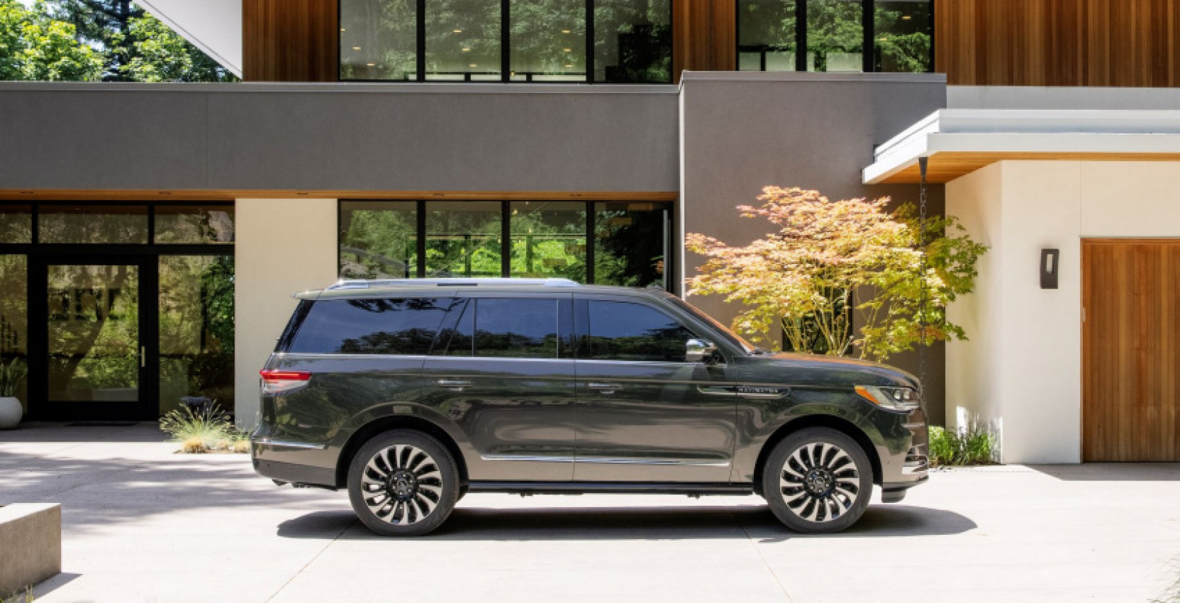 autos, cars, lincoln, amazon, android, lincoln navigator, luxury suv, navigator, amazon, android, the 2022 lincoln navigator: ‘sublime comfort’