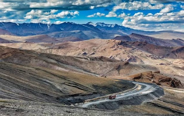 autos, bikes, cars, auto news, carandbike, cars, news, road trips, travel, fascinating insights on road trips in india