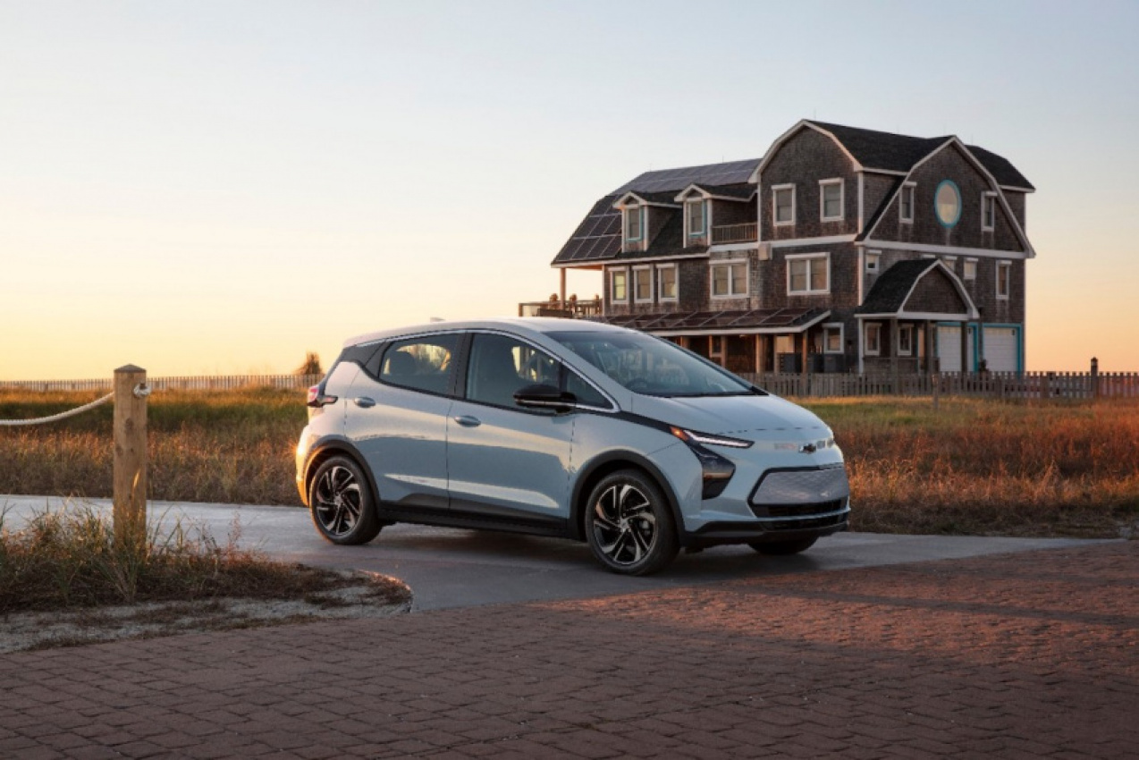 autos, cars, bolt, chevrolet, gm prepares to restart production on the chevy bolt after mass recalls