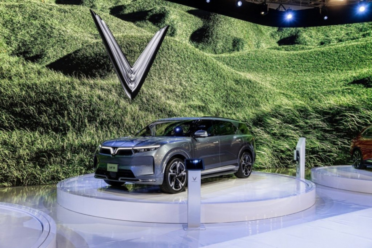 autos, cars, electrification, technology, vinfast, le thi thu thuy, roy cooper, vinfast to build first north american ev factory in north carolina