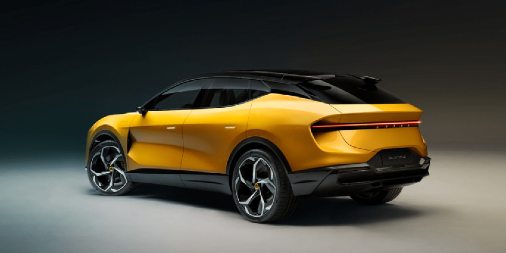 automobile, autos, cars, electric vehicle, lotus, lotus eletre, lotus introduces ‘hyper-suv’ eletre