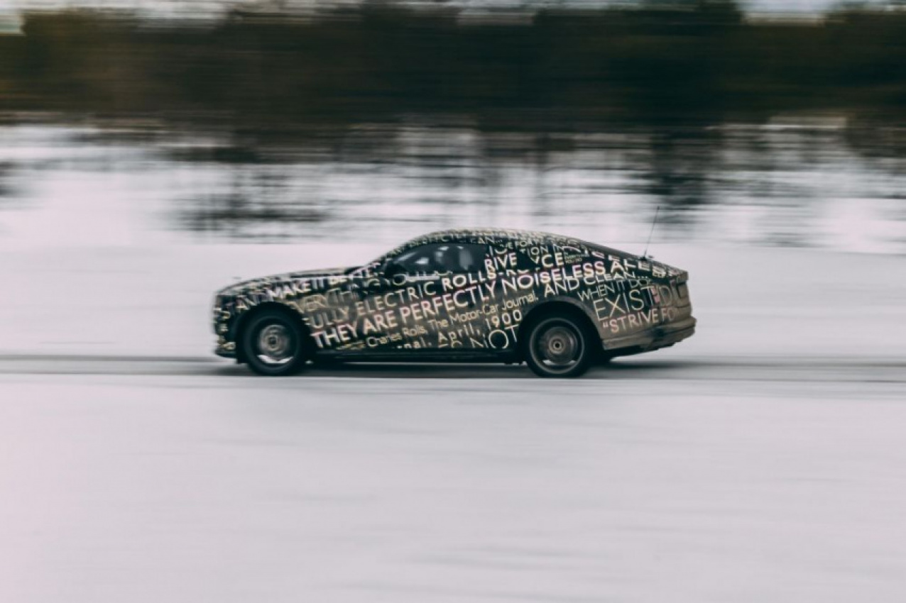autos, cars, rolls-royce, 2023 rolls-royce spectre completes winter testing