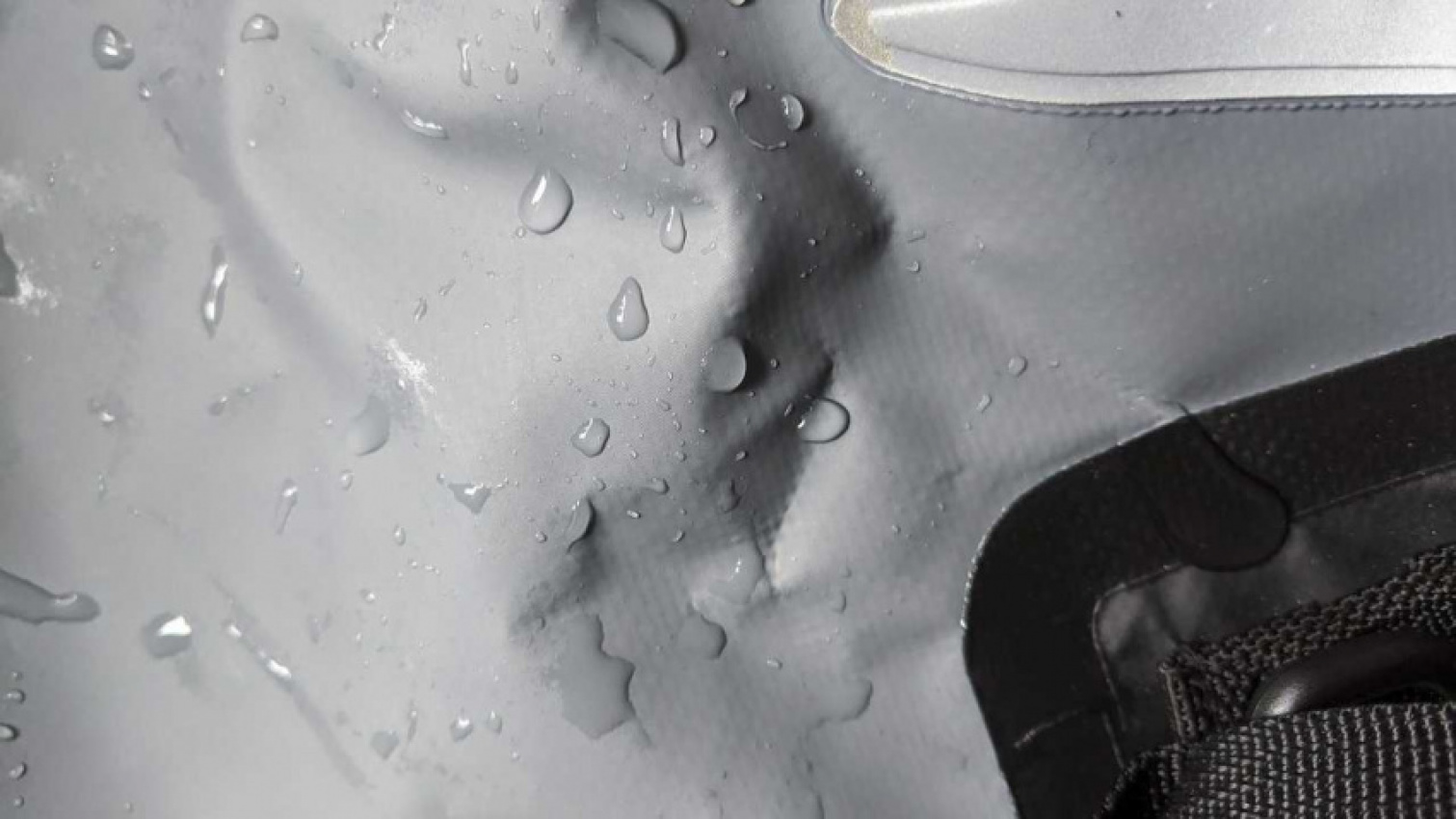 autos, cars, gear, gear review: sw-motech 350 roll-top dry bag