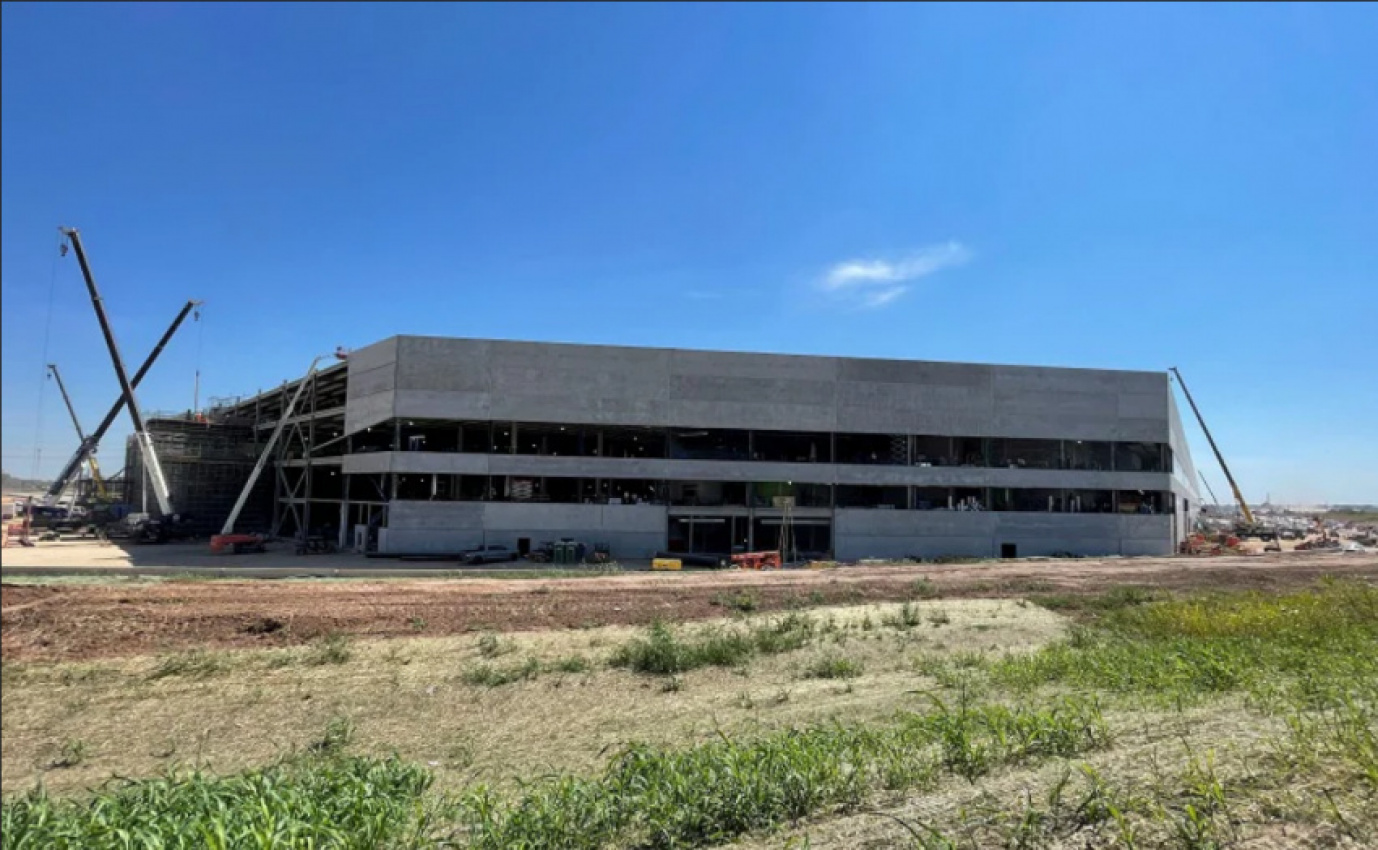 autos, cars, tesla, auto news, carandbike, new tesla factory, news, tesla austin gigafactory, tesla austin plant, tesla austin texas, tesla inc, tesla new plant, tesla new plant in austin, tesla details $1 billion costs for new texas factory, targets year-end completion