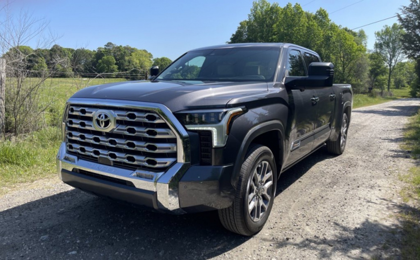 autos, cars, ford, toyota, f-150, ford f-150, tundra, driven: 3 reasons to pick the ford f-150 over the toyota tundra