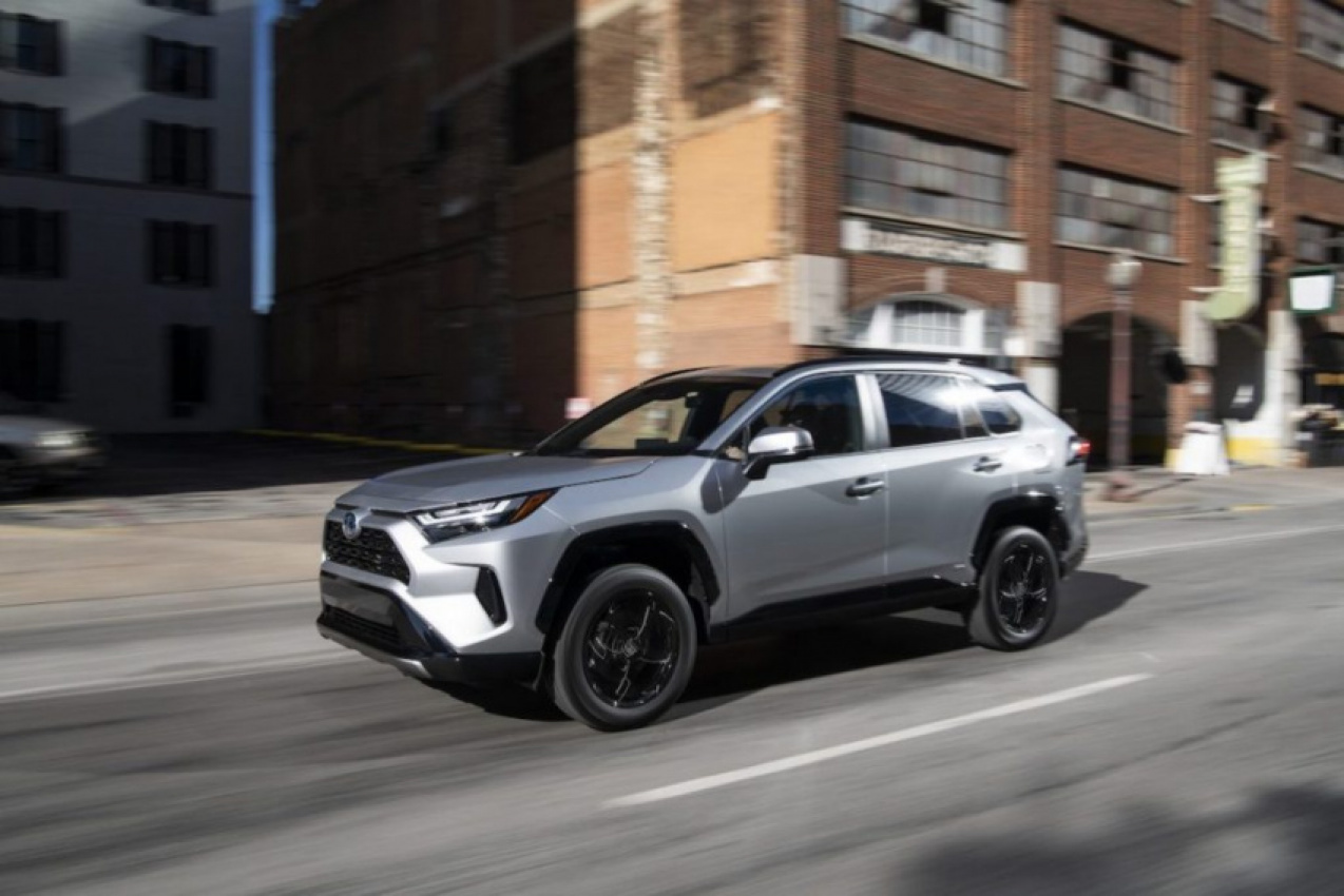 autos, cars, android, compact midsize large suvs, forester, rav4, android, here’s what you’ll pay for the top 3 compact suvs
