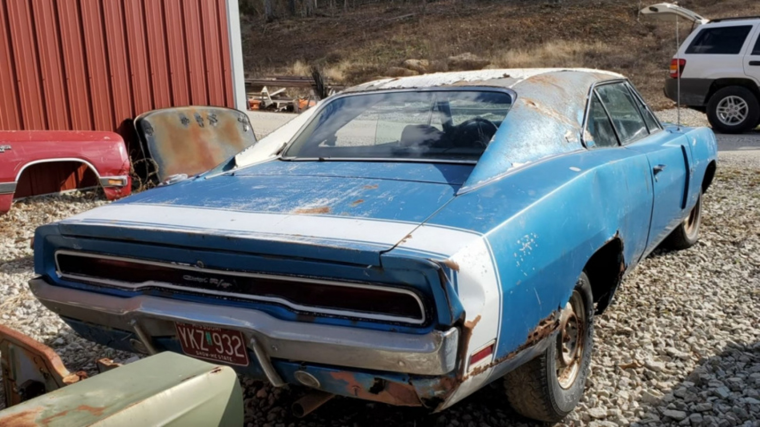autos, cars, dodge, american, asian, celebrity, classic, client, europe, exotic, features, handpicked, luxury, modern classic, muscle, news, newsletter, off-road, sports, trucks, 1970 dodge charger r/t se six pack is a little worse for wear