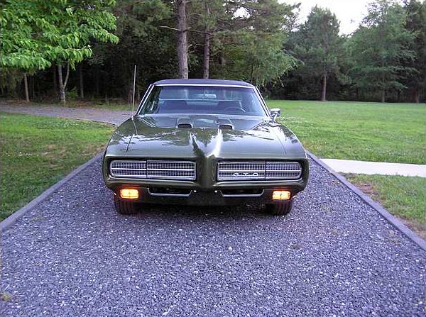 american classic, cars, classic cars, pontiac, classic cars, mysterious “1969” pontiac gto shines like new – internet detectives needed…