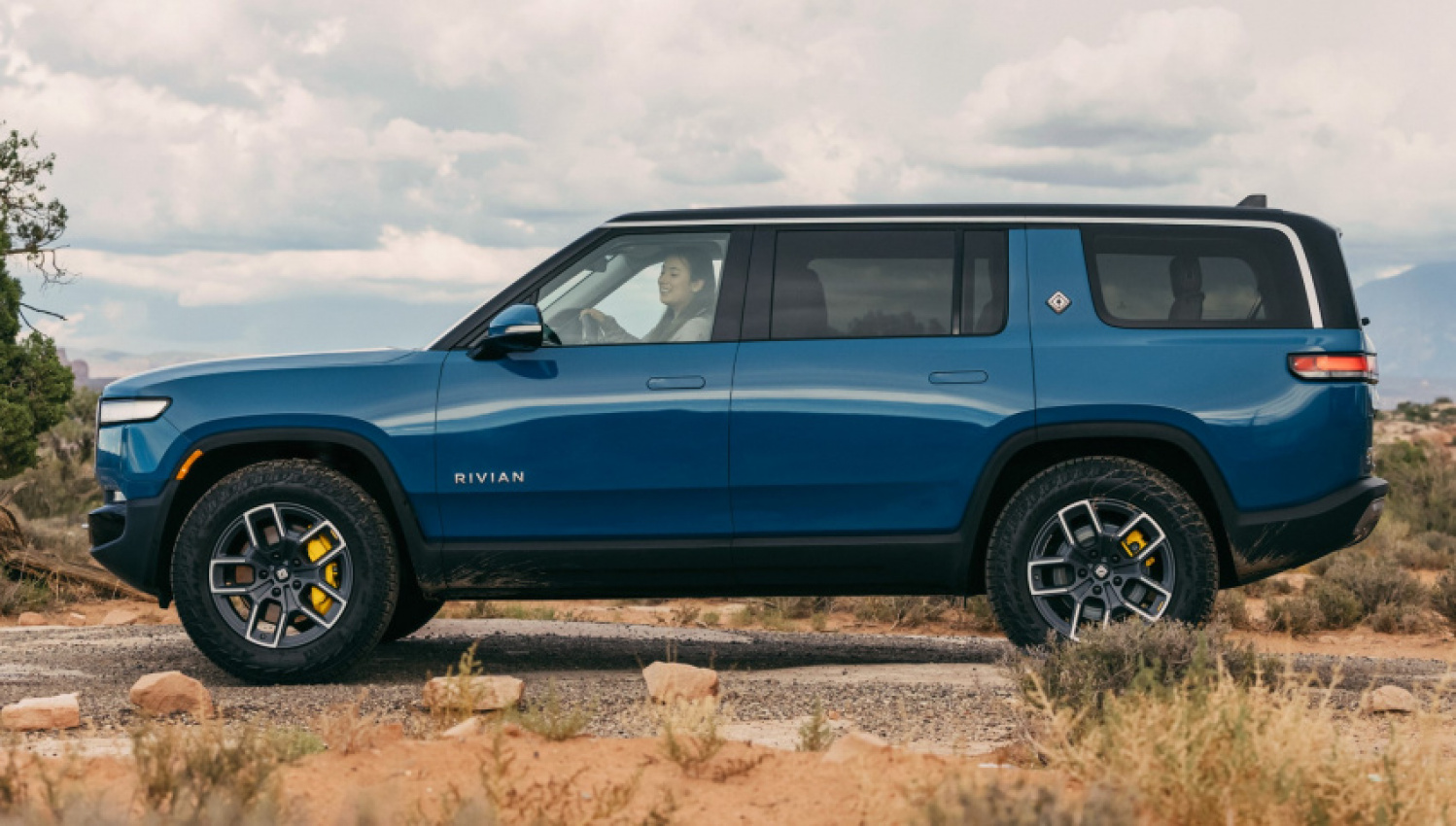 autos, cars, electric vehicle, rivian, amazon, rivian r1s, amazon, rivian r1s – everything we know as of april 2022