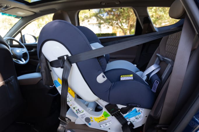 autos, cars, reviews, family advice, kids and cars, forward facing car seat age: when can babies face forward?