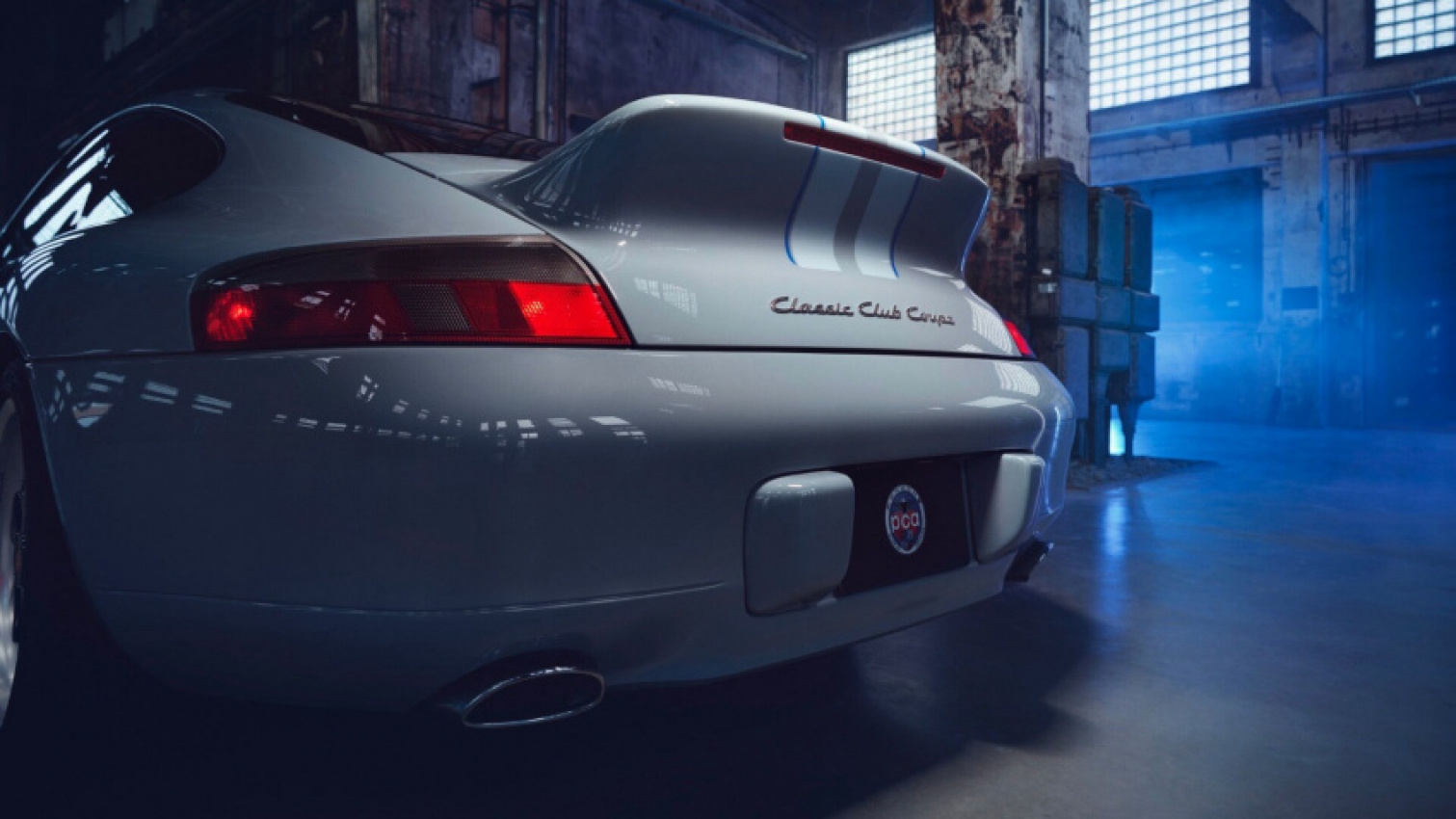 autos, cars, news, porsche, android, one-off porsche 911 classic club coupe rewrites the 996's neglected past