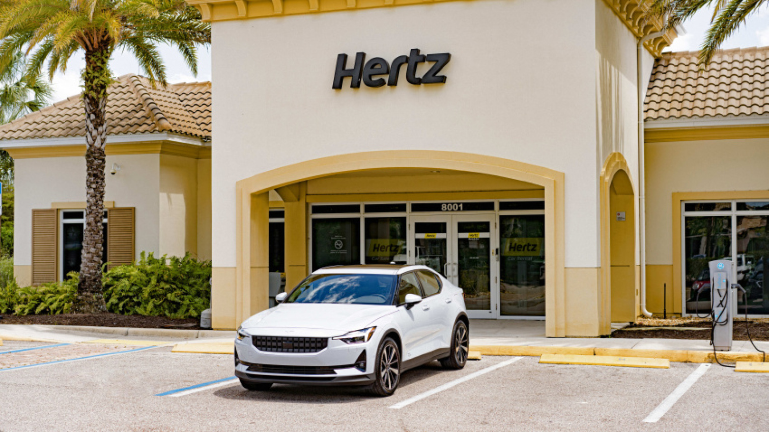 autos, cars, polestar, polestar signs five-year deal to supply hertz with 65,000 evs