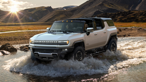 autos, cars, gmc, hummer, reviews, gmc hummer ev suv 2023: all-electric off-road suv explained