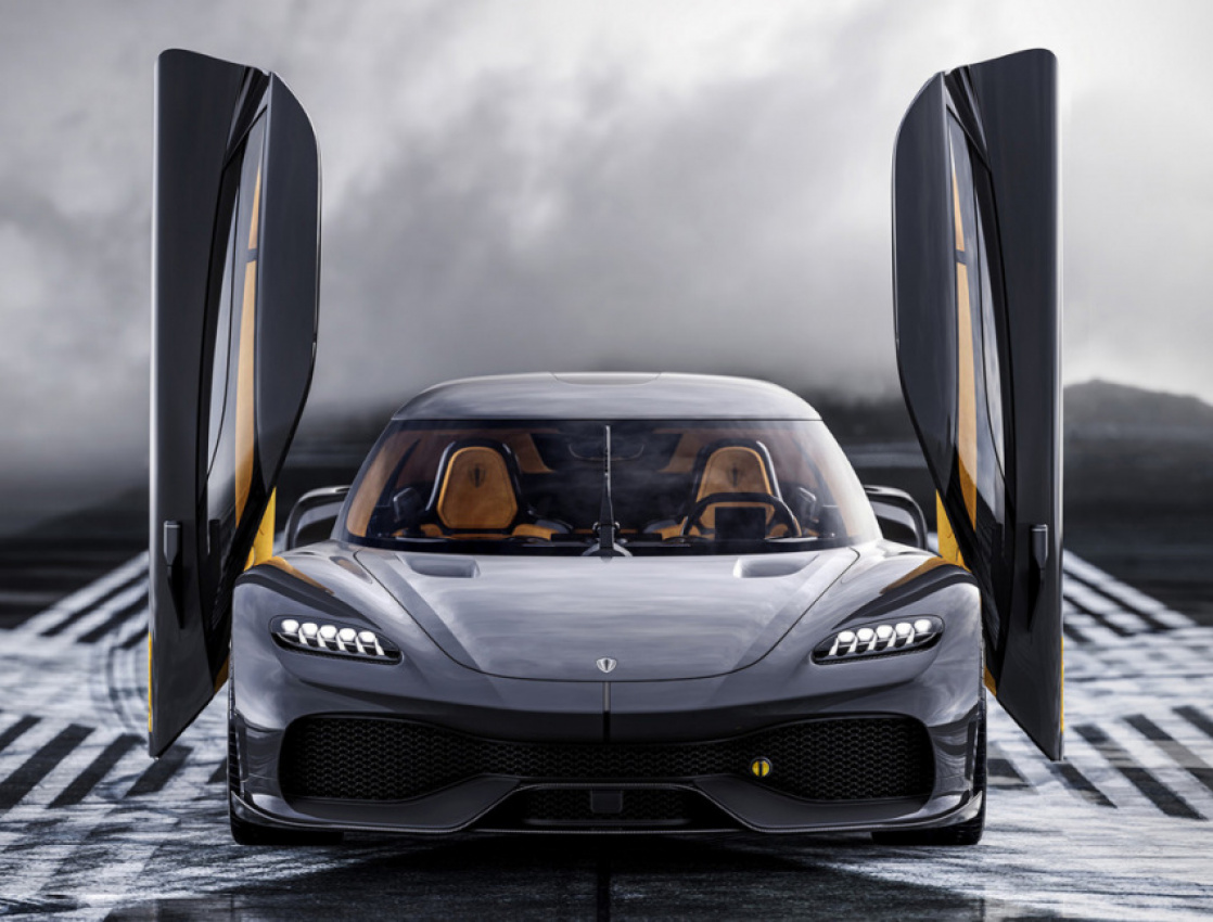 autos, cars, koenigsegg, koenigsegg gemera, supercars, videos, hear koenigsegg's gemera and its 3-cylinder engine for the first time