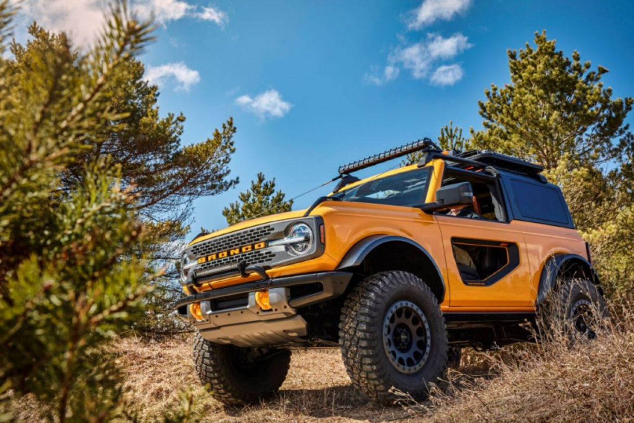 autos, cars, ford, bronco, ford just dropped one of bronco’s best features