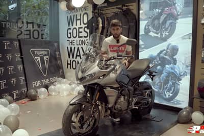 article, autos, cars, triumph, motorcycle videos, motorcycles, news, tourers, triumph tiger, india’s best adventure tourer? this walk-around video of the all-new 2022 triumph tiger sport 660 should help you decide