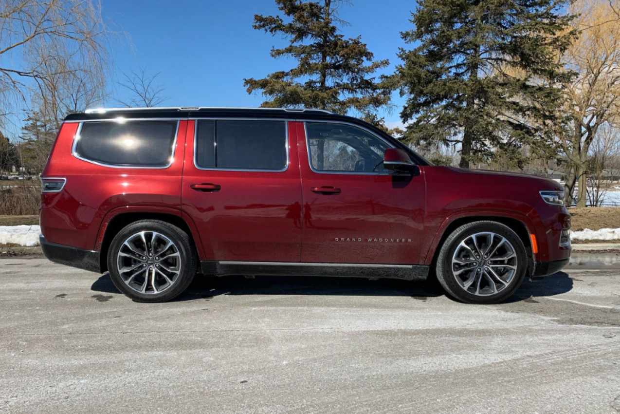 autos, cars, jeep, luxury, android, android, millennial mom’s review: 2022 jeep grand wagoneer