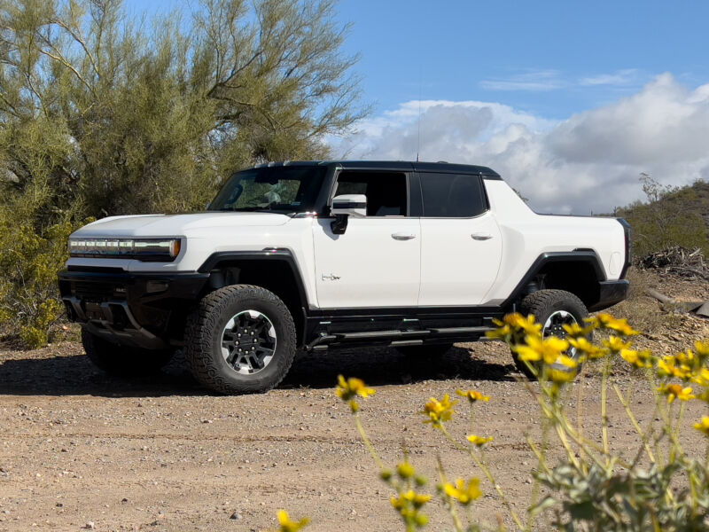 cars, hummer, vnex, the hummer ev is an electric truck for people who think evs are stupid