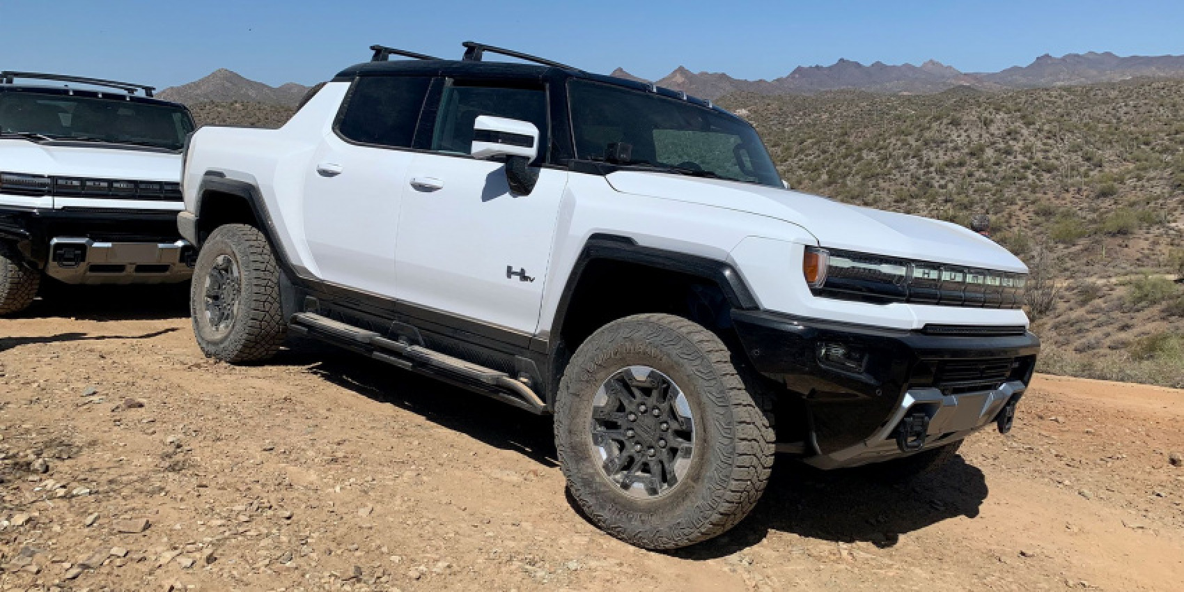 autos, cars, gmc, hummer, motoring, vnex, the 2022 gmc hummer ev sut is the audacious supertruck of the future