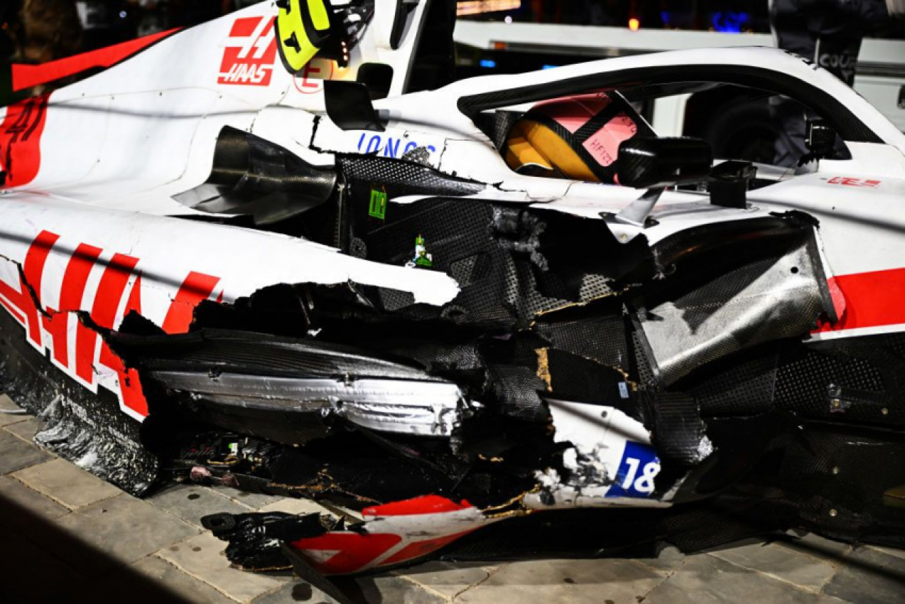 autos, cars, formula one, how formula 1 teams put a car back together after a crash