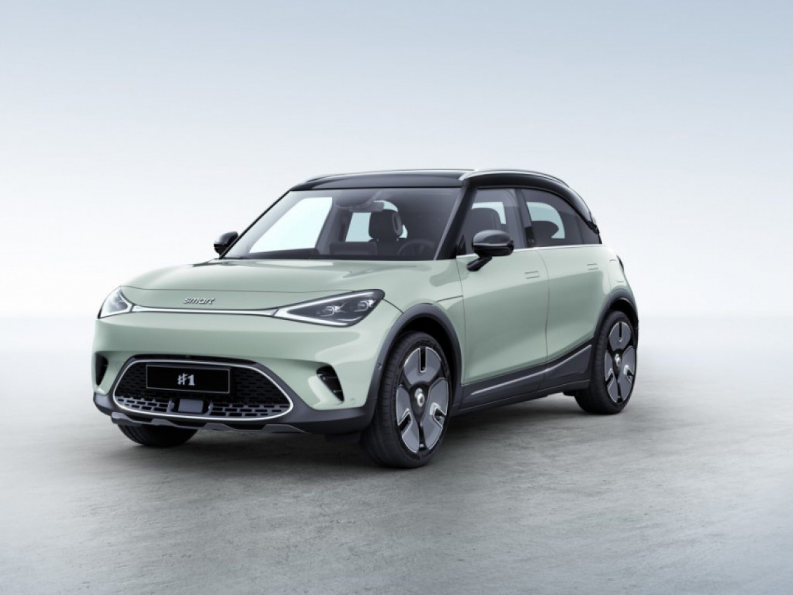 autos, cars, electric cars, smart, technology, dirk adelmann, gorden wagener, smart europe gmbh, tong xiangbei, smart unveils all-new electric compact suv – smart #1