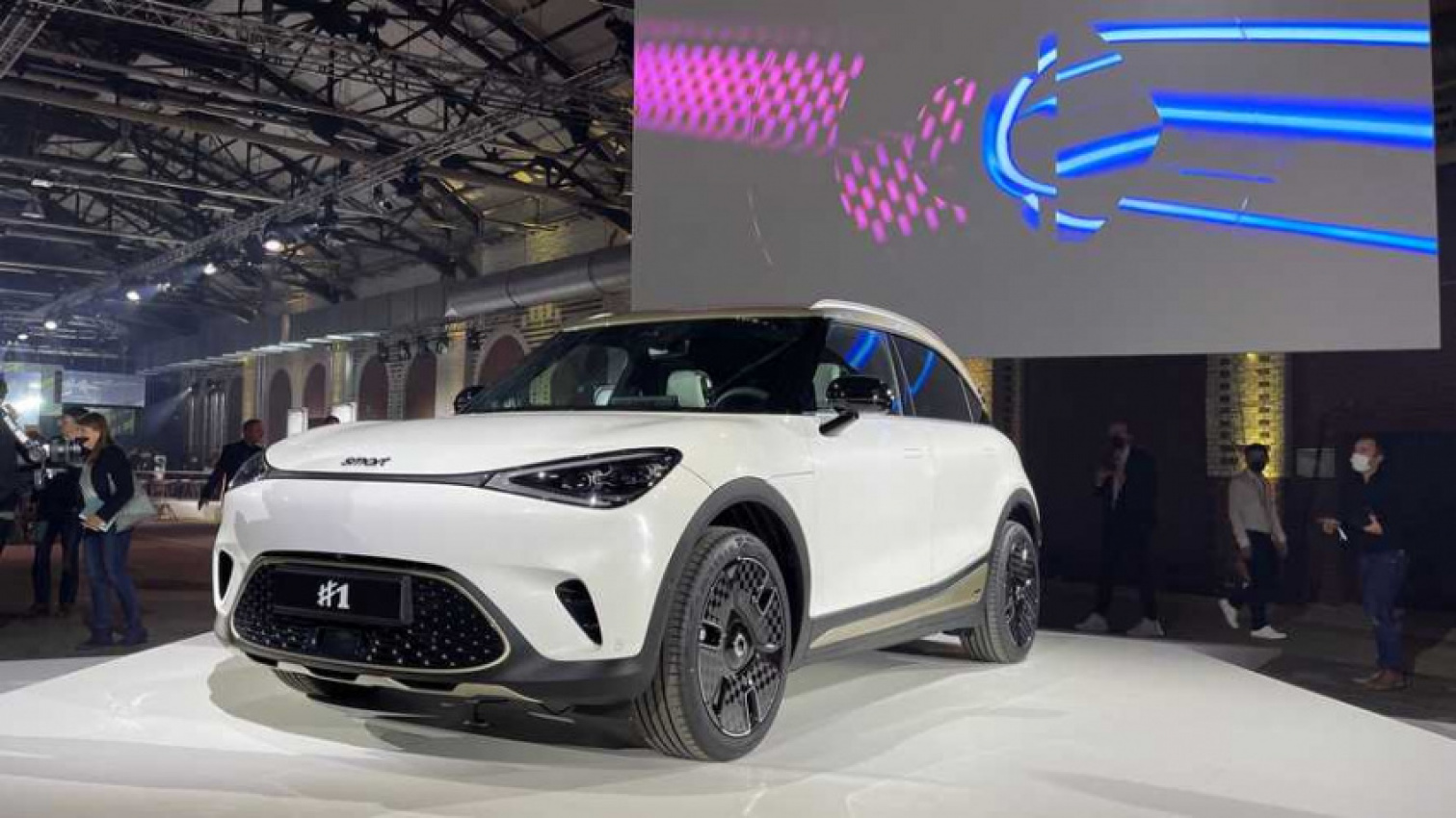 autos, cars, evs, hp, smart, smart #1 small electric crossover debuts with 268 hp, lots of tech