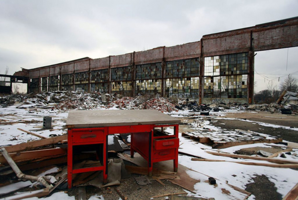 autos, cars, packard, detroit judge orders packard plant ruins immediately destroyed