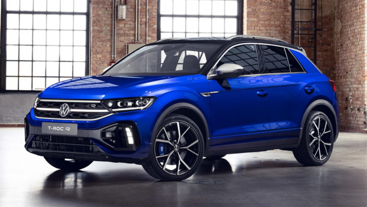 autos, cars, reviews, volkswagen, android, small suvs, t-roc, android, new facelifted volkswagen t-roc range starts from £25,000