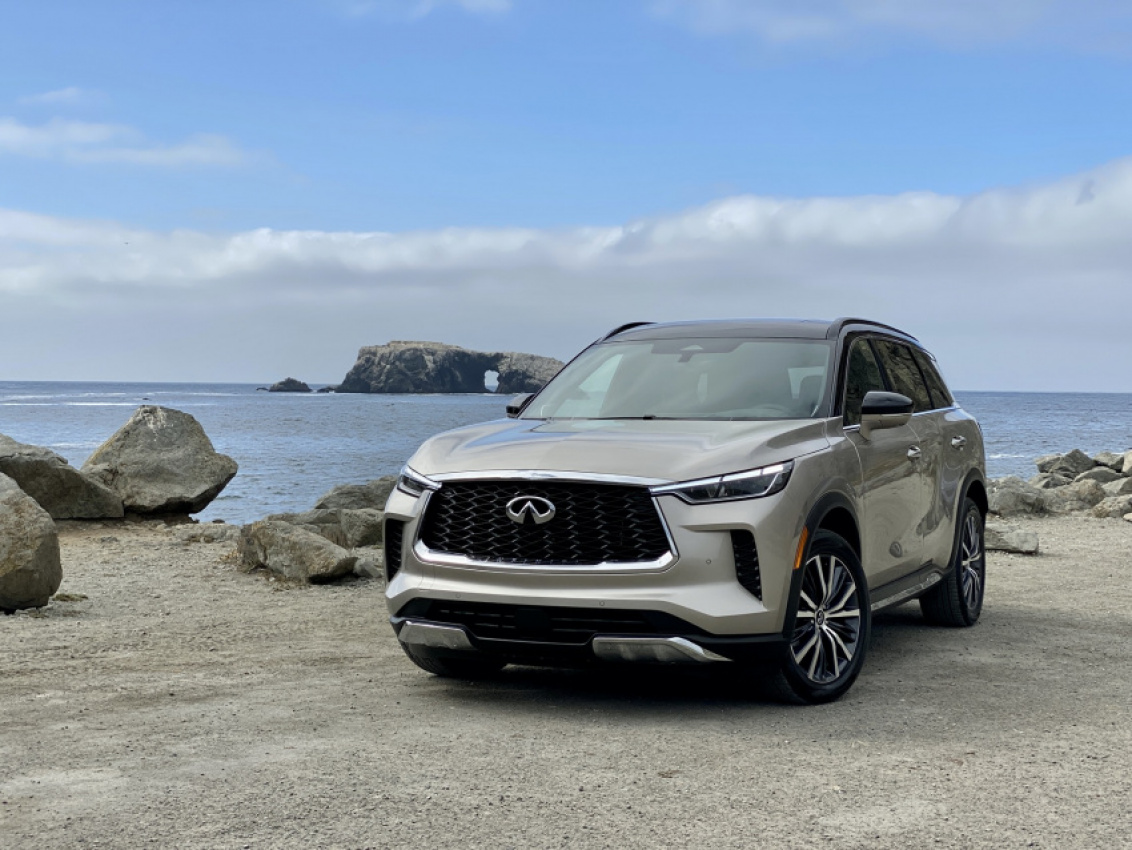autos, cars, infiniti, crossovers, infiniti news, luxury cars, new infiniti crossover slotting between qx50 and qx60 planned for 2025