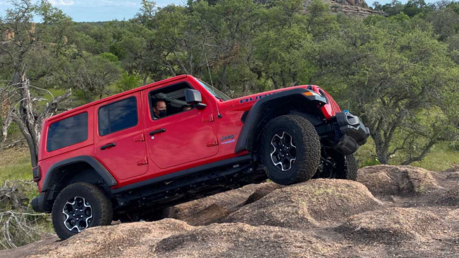 autos, cars, evs, jeep, jeep wrangler, wrangler, us: jeep wrangler 4xe tops phev category with 8,346 units sold in q1 2022